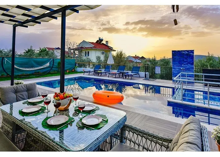别墅 With Private Pool For 6 People In Oeluedeniz *