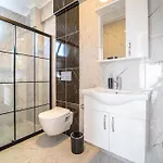 With Private Pool For 6 People In ölüdeniz Villa Fethiye