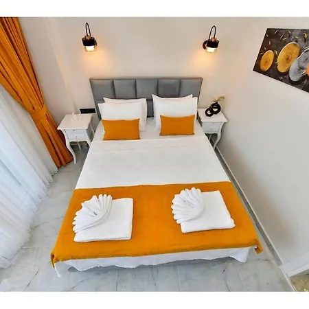 Вилла With Private Pool For 6 People In Oeluedeniz Фетхие
